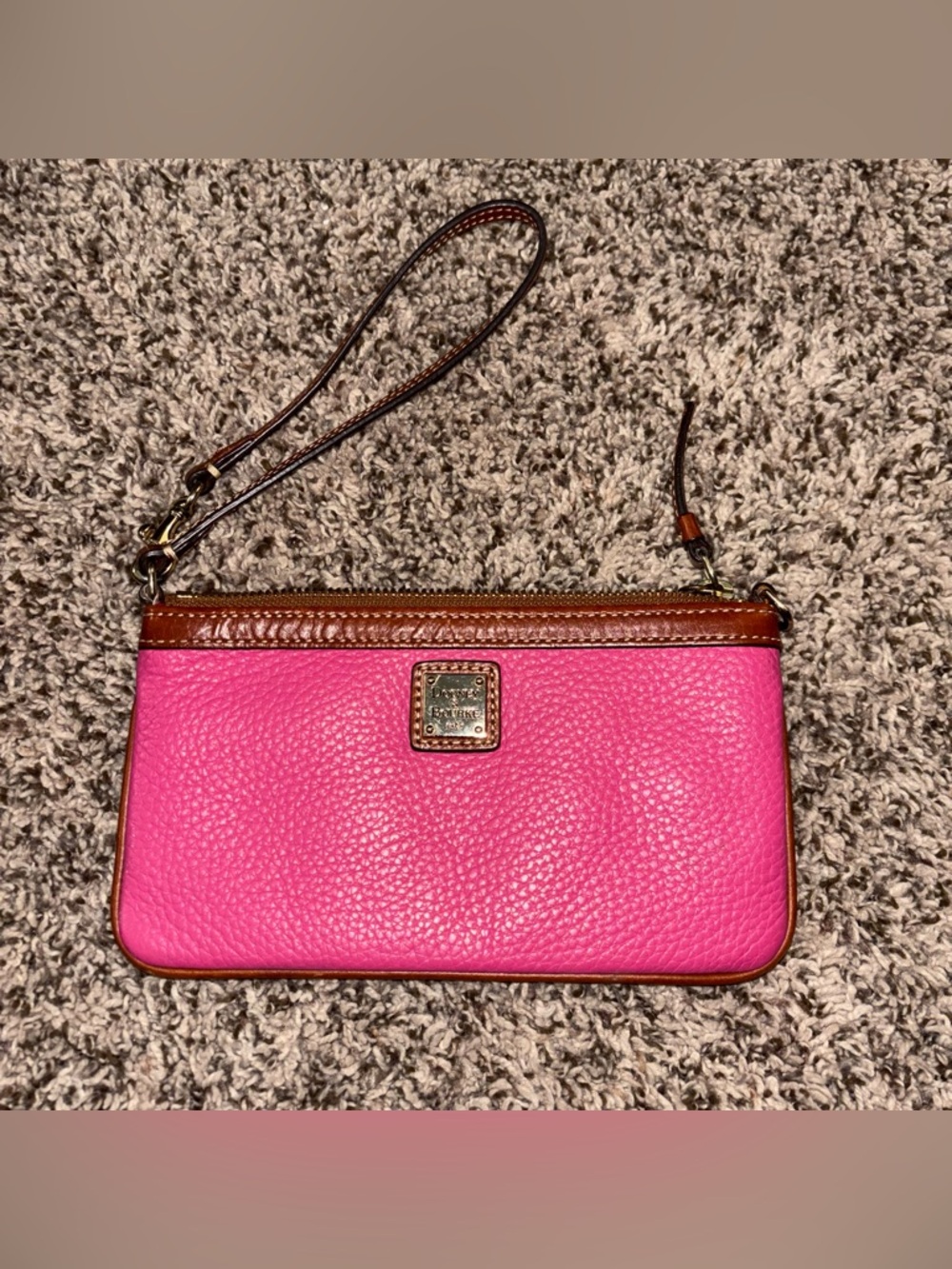 Dooney and Bourke Wallet pink zipper